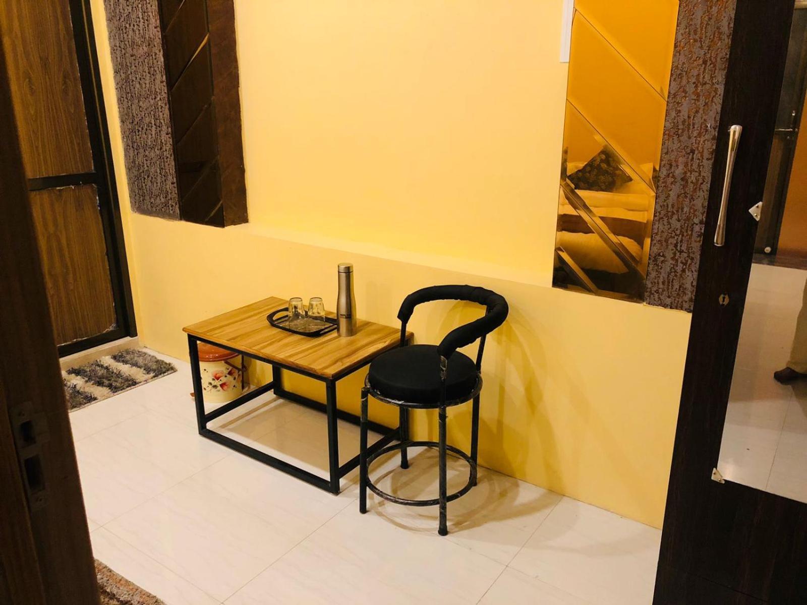 The Madaar House Hotel พาราณสี ภายนอก รูปภาพ
